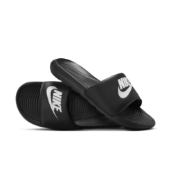 Zapatilla NK Victori One Negro Hombres CN9675 002