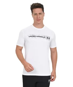 Remera UA Blanco Camo 1376830 100